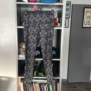 Woman’s Body Glove Leggings